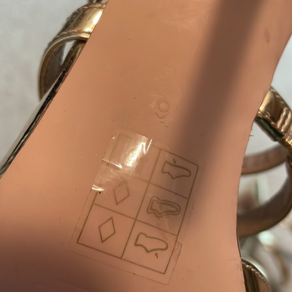 ASOS gold pointed toe heels - Picture 9 of 10